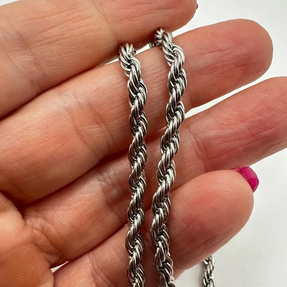 Unisex 4mm‎ thick, 17